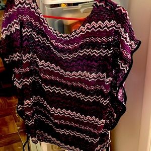 Mesh purple black and white shirt with ties on each sides